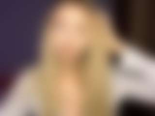 Live cam show with Kate - Blonde Hair on Soda Cam