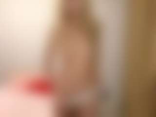 Live cam show with Kate - Nipple Piercings on Strip Flash - Live Sex Shows