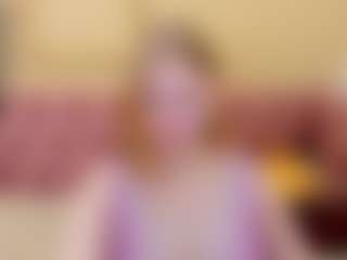 Live cam show with AvaSunshine - Striptease Teen (18+) on milfzrlive.com