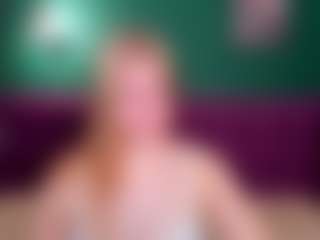 Live cam show with AvaSunshine - Body Massage on Camsoda