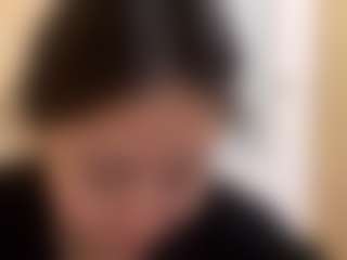 Live cam show with Mila - Asian on AdultVida.com