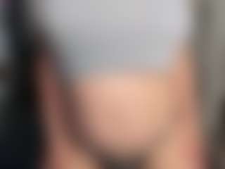 Live cam show with BellaAiry - Blonde Hair on Camversity