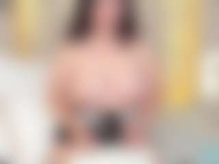 ElaReyy's Live Sex Cam Show