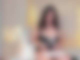 ElaReyy's Live Sex Cam Show