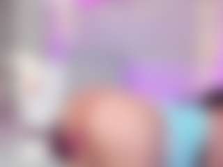 ElaReyy's Live Sex Cam Show