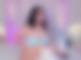 ElaReyy's Live Sex Cam Show