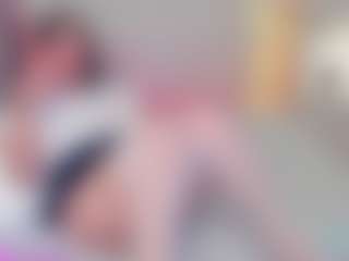 ElaReyy's Live Sex Cam Show