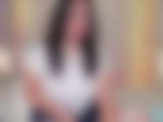 ElaReyy's Live Sex Cam Show