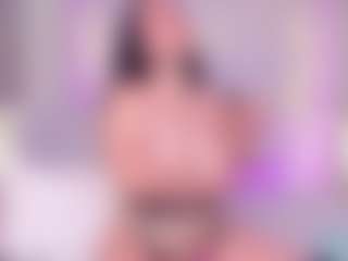ElaReyy's Live Sex Cam Show