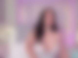 ElaReyy's Live Sex Cam Show