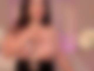 ElaReyy's Live Sex Cam Show