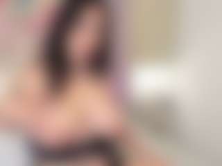ElaReyy's Live Sex Cam Show