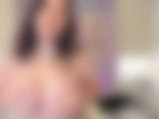 ElaReyy's Live Sex Cam Show