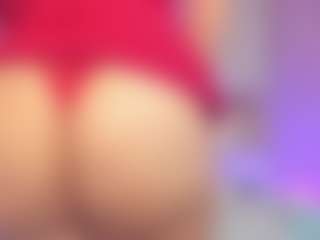ElaReyy's Live Sex Cam Show