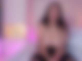 ElaReyy's Live Sex Cam Show