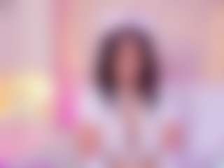 ElaReyy's Live Sex Cam Show