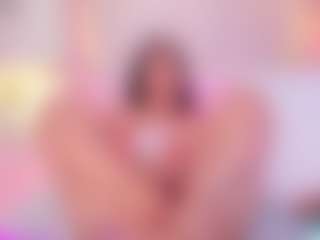 ElaReyy's Live Sex Cam Show
