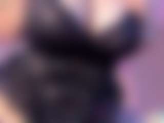 ElaReyy's Live Sex Cam Show