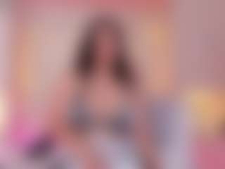 ElaReyy's Live Sex Cam Show