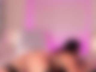 ElaReyy's Live Sex Cam Show
