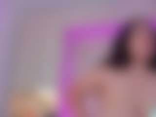 Live cam show with ElaReyy - Hairy on Camsoda