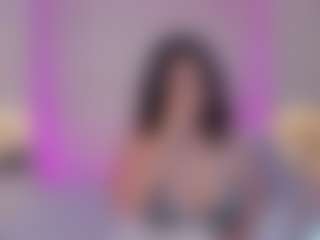 ElaReyy's Live Sex Cam Show