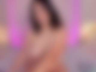 ElaReyy's Live Sex Cam Show