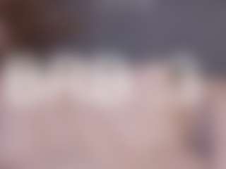 Live cam show with eliseRobbie - Skinny on CamwithHer