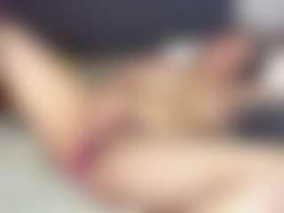 LucyWillow's Live Sex Cam Show