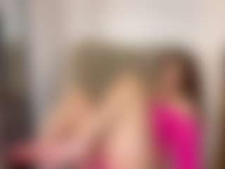 LucyWillow's Live Sex Cam Show