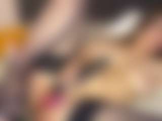 LucyWillow's Live Sex Cam Show