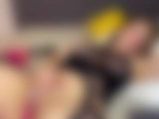 LucyWillow's Live Sex Cam Show