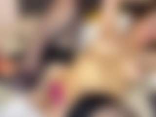 LucyWillow's Live Sex Cam Show