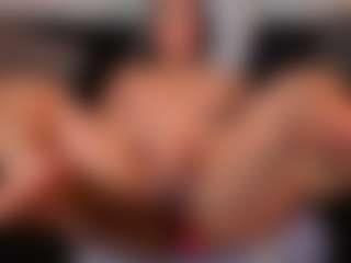 Live cam show with Nico Ruiz - Public on live18s.com