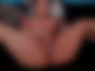 Live cam show with Nico Ruiz - Curvy on liverealitysex.com | colombia