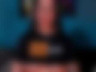 Live cam show with Nico Ruiz - MILF on Dolls Live