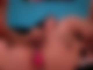 Live cam show with Nico Ruiz - BBW on Milfs Live