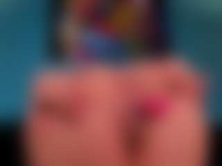 Live cam show with Nico Ruiz - Dildo Or Vibrator on Gym Cam Girls