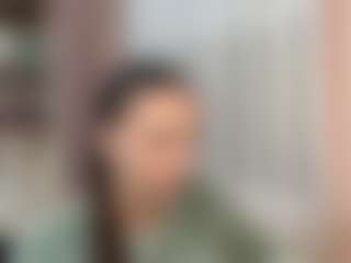 Live cam show with ShielaCortopassi - Public Brown Hair on Cam Slut