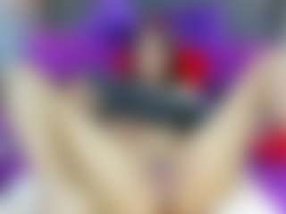 Live cam show with SoftDesiree - Nipple Piercings on AdultVida.com