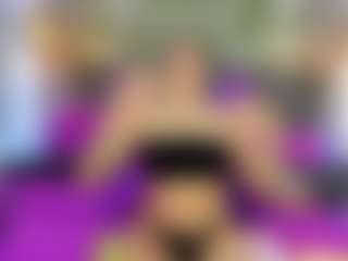Live cam show with SoftDesiree - Thin on CamwithHer