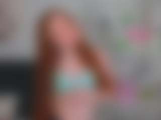 Live cam show with SoniaYakow - Thin on AdultVida.com