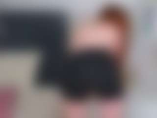 Live cam show with SoniaYakow - Upskirt on instabang