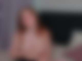 Live cam show with SoniaYakow - Thin on livesuperchat.net