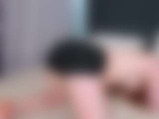 Live cam show with SoniaYakow - Tiny Tits on xDating