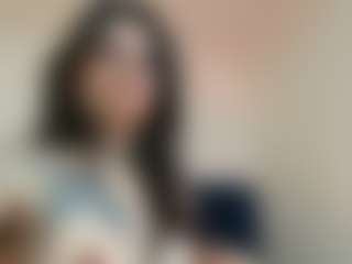 Live cam show with AmbarLee - Average on Fapmatic.com