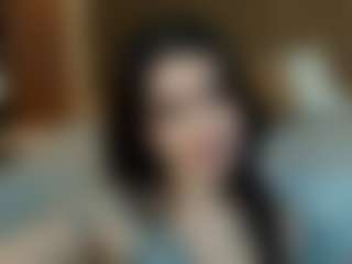 Live cam show with AmbarLee - Moaning on livesuperchat.net