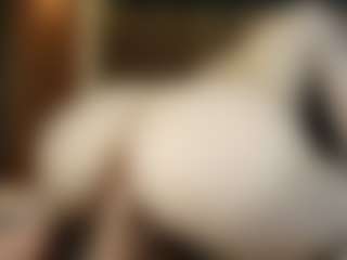 Live cam show with AmbarLee - Tattoos on Gym Cam Girls