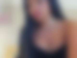 Live cam show with Bella-Novoaa - Athletic BBW on Cam Slut