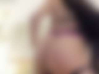 Live cam show with Bella-Novoaa - Cowgirl on googirlz